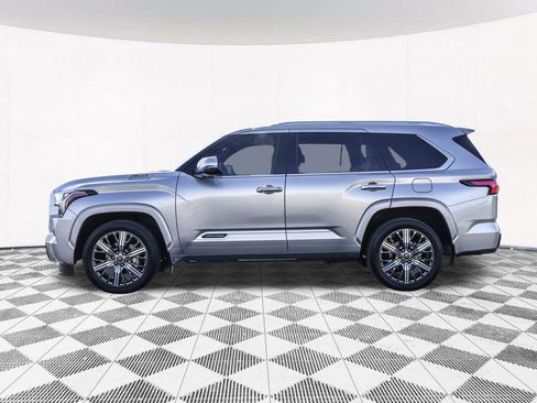 Used 2023 Toyota Sequoia Capstone image 14