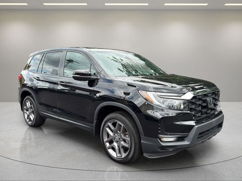 Used 2023 Honda Passport EX-L image 4