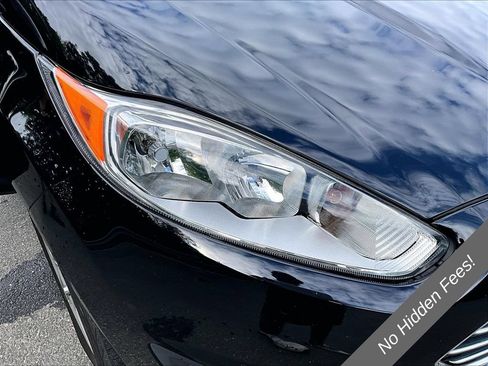 Used 2019 Ford Fiesta SE FWD image 27