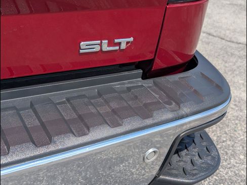 Used 2018 GMC Sierra 1500 SLT AWD/4WD image 23