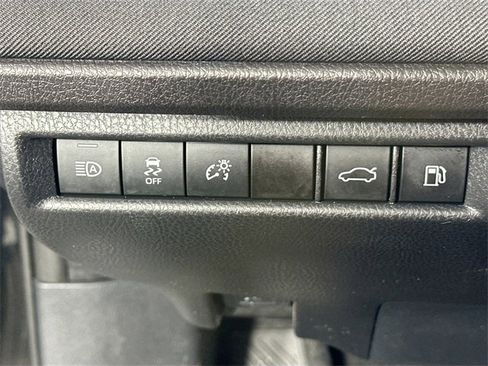 Used 2025 Toyota Camry LE image 17