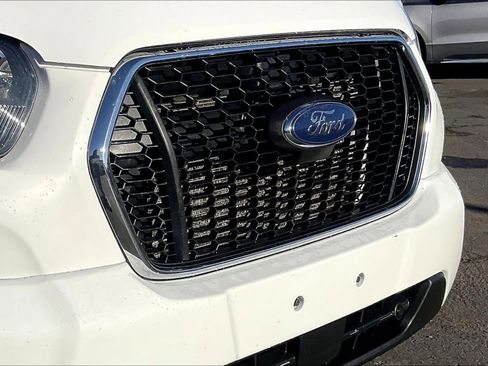 Used 2023 Ford Transit 350 XLT image 26