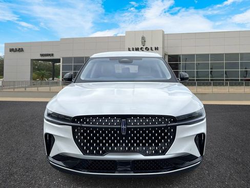 New 2026 Lincoln Nautilus Premier AWD/4WD image 8
