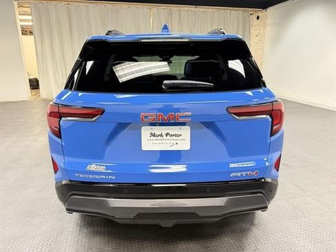 New 2026 GMC Terrain AT4 AWD/4WD image 4