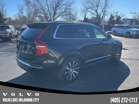 Certified 2023 Volvo XC90 B6 Plus image 5