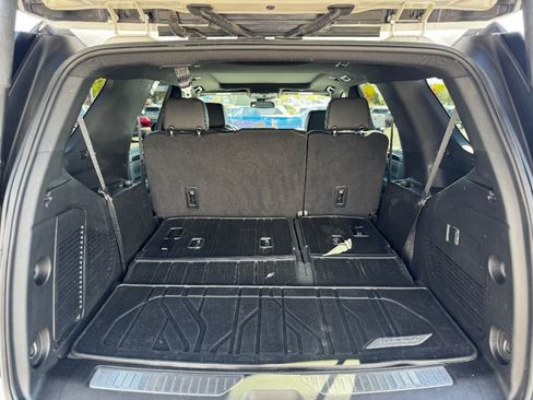 Used 2023 Chevrolet Tahoe RST image 7