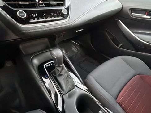Used 2023 Toyota Corolla SE image 14