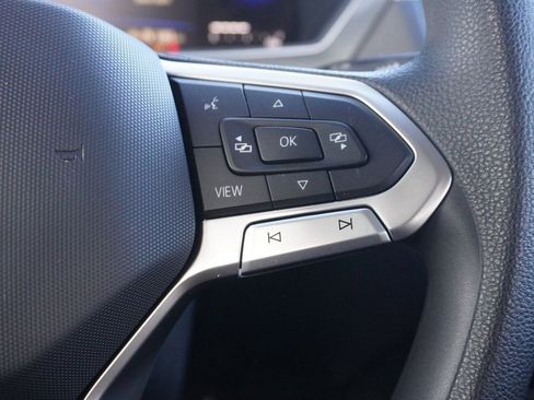 Used 2022 Volkswagen Tiguan S image 43