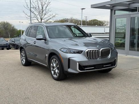 Certified 2024 BMW X5 xDrive40i w/ Premium Package AWD/4WD image 1
