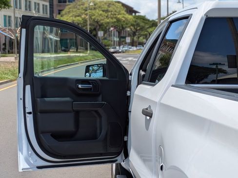 Used 2021 Chevrolet Silverado 1500 Custom RWD image 10