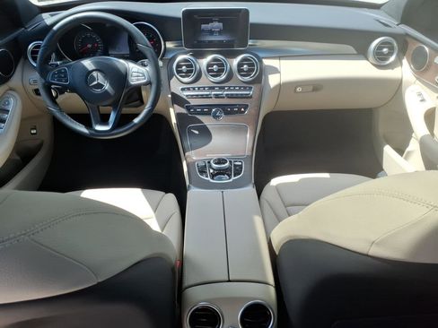 Used 2018 Mercedes-Benz C 300 Sedan image 17