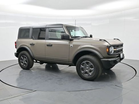 Used 2025 Ford Bronco Big Bend image 4