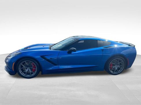Used 2014 Chevrolet Corvette Stingray Coupe w/ 2LT Preferred Equipment Group RWD image 2