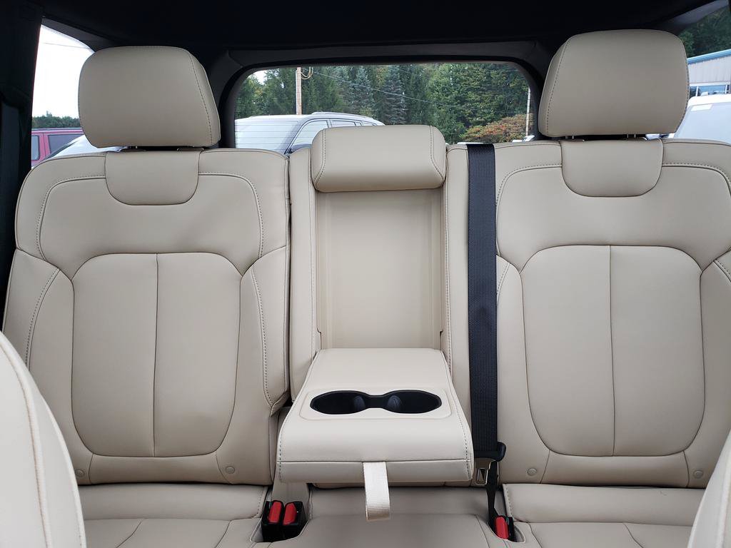 New 2027 Jeep Grand Cherokee Limited AWD/4WD image 15