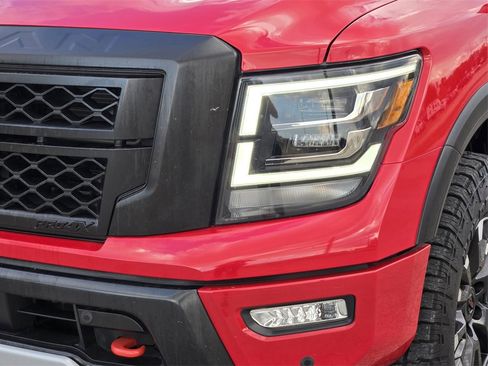 Used 2021 Nissan Titan PRO-4X w/ Pro-4x Convenience Package image 7