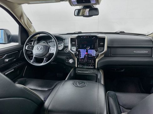 Used 2019 RAM 1500 Laramie AWD/4WD image 23
