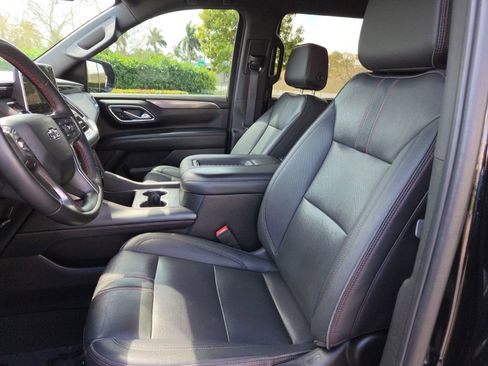 Used 2023 Chevrolet Suburban RST w/ Sport Performance Package image 19