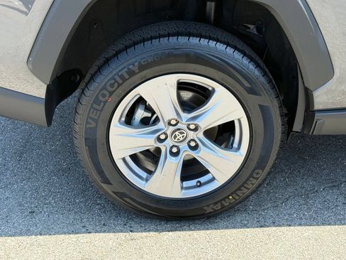 Certified 2025 Toyota RAV4 XLE FWD image 14