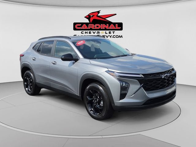 New 2026 Chevrolet Trax LT w/ Sunroof Package FWD image 1