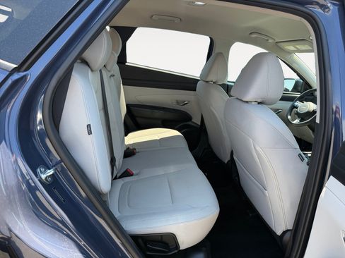Used 2025 Hyundai Tucson SEL FWD image 18
