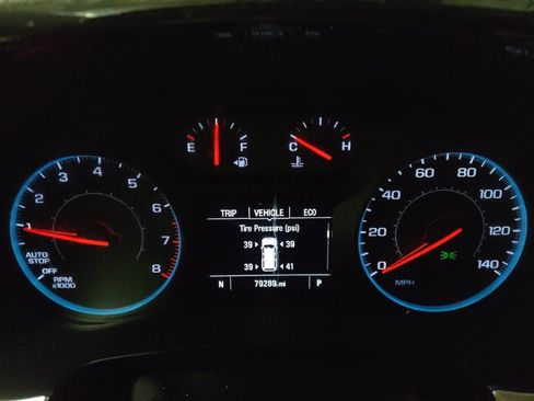 Used 2019 Chevrolet Traverse LT image 23