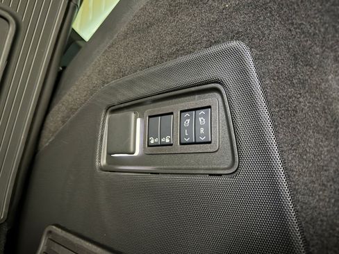 Certified 2025 Cadillac Escalade Sport w/ Touring Package AWD/4WD image 24