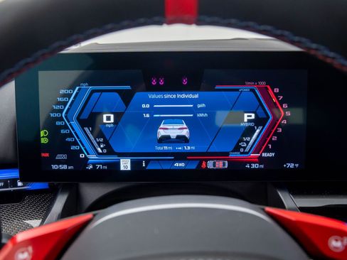 Used 2026 BMW M5 w/ Carbon Package image 20