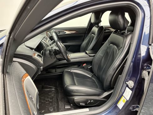 Used 2017 Lincoln MKZ Select w/ Climate Package image 9