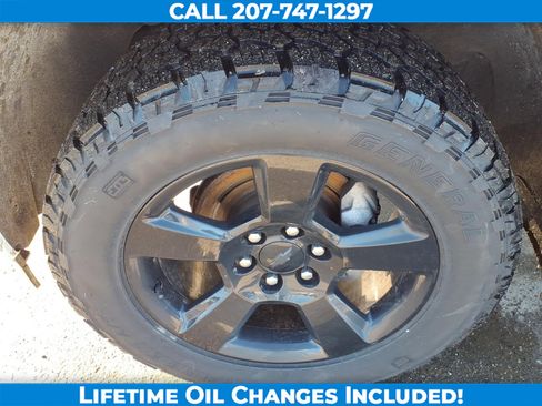 Used 2023 Chevrolet Silverado 1500 Custom w/ LPO, Dark Essentials Package image 9