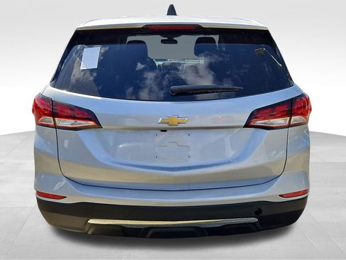 Used 2022 Chevrolet Equinox LT AWD/4WD image 6