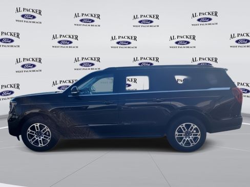 New 2026 Ford Expedition Max Active image 2