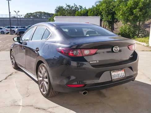Used 2020 MAZDA MAZDA3 Sedan w/ Select Package image 7