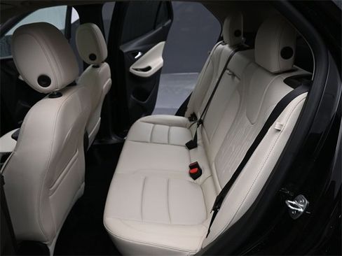 Used 2024 Buick Encore GX Avenir w/ Avenir Convenience Package image 15