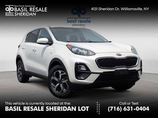 Used 2022 Kia Sportage LX image 1