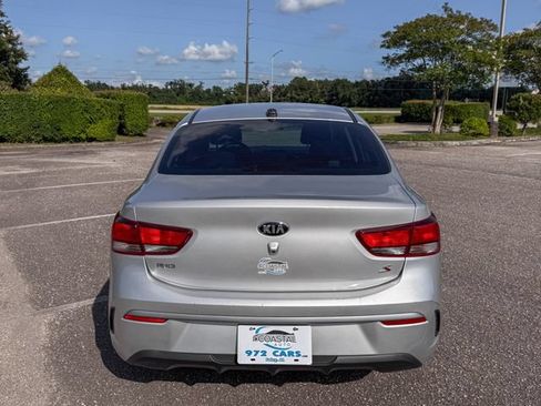 Used 2021 Kia Rio S FWD image 5