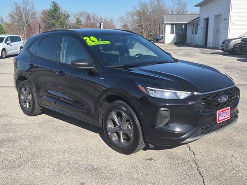 Used 2024 Ford Escape ST-Line w/ Tech Pack #1 AWD/4WD image 1