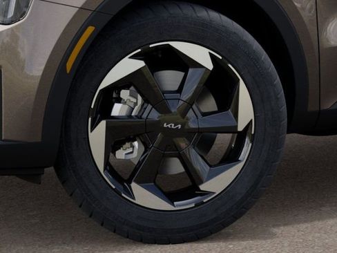 New 2025 Kia Sorento EX image 9