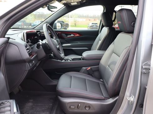 New 2026 Chevrolet Traverse Z71 w/ Enhanced Driving Package image 16