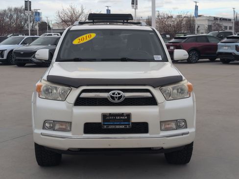 Used 2010 Toyota 4Runner SR5 image 8