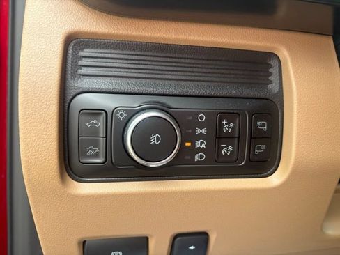 Used 2026 Ford F250 Lariat w/ Lariat Ultimate Package AWD/4WD image 30