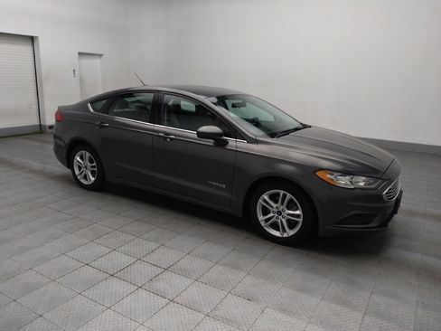 Used 2018 Ford Fusion S image 11