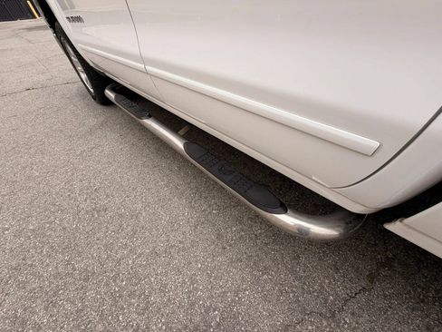 Used 2015 Chevrolet Silverado 1500 LT AWD/4WD image 32