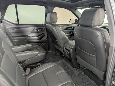 Used 2024 Chevrolet Traverse RS w/ LPO, Floor Liner Package image 28