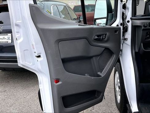 Used 2023 Ford Transit 350 XLT image 17