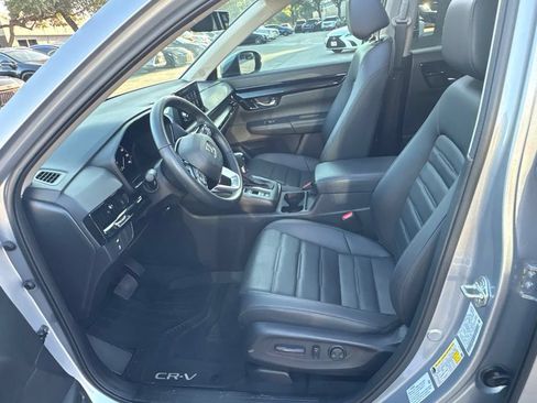 Used 2025 Honda CR-V EX-L image 17