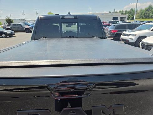 Used 2025 RAM 1500 Limited AWD/4WD image 28