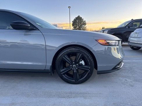 Used 2024 Honda Accord Sport image 3