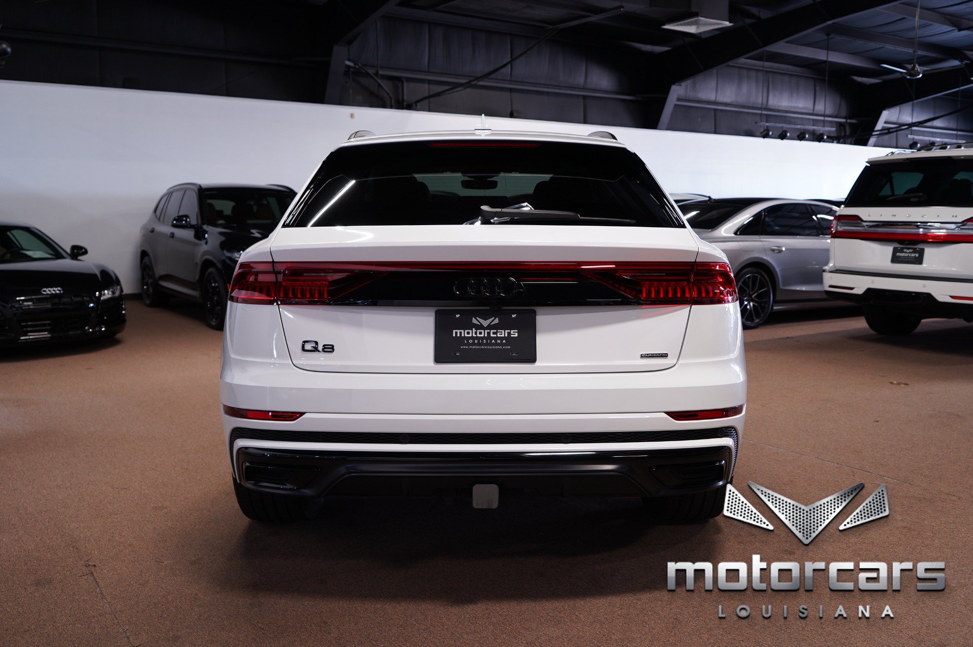 Used 2023 Audi Q8 Prestige AWD/4WD image 6
