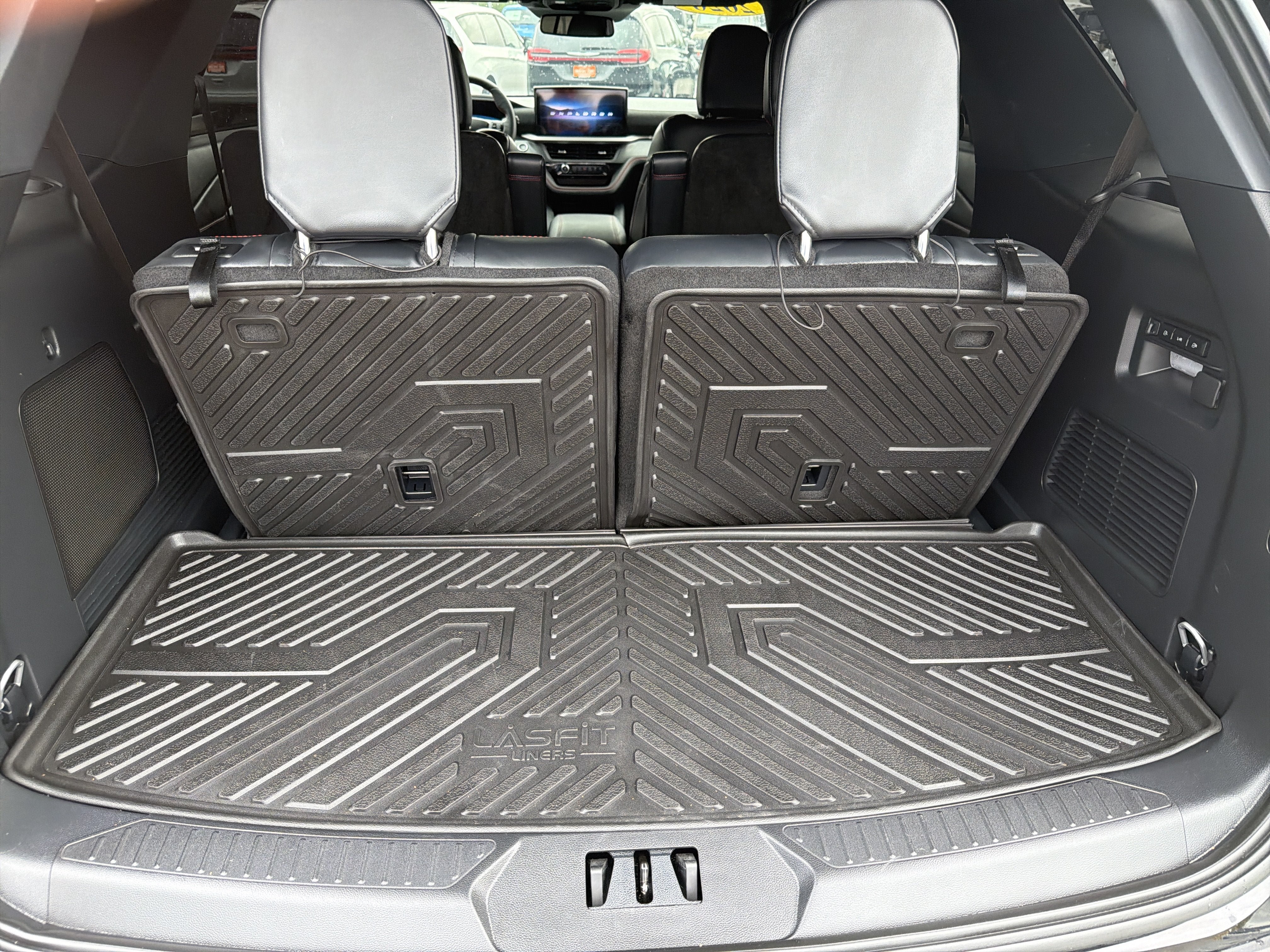 Used 2026 Ford Explorer ST w/ Sun And Sound Package AWD/4WD image 23