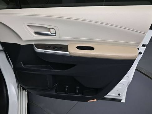 Used 2021 Toyota Sienna Limited w/ Protection Package (TMS) FWD image 38